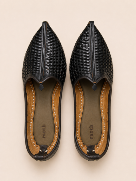 Crest Interlaced Black